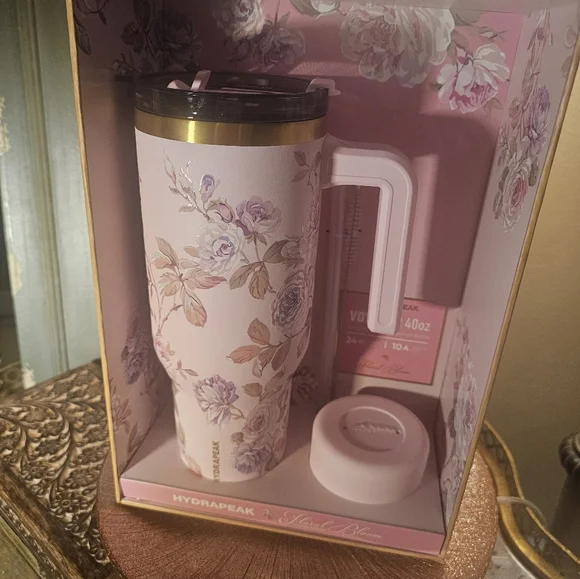 Hydrapeak Floral Tumbler with Lid - Pink and Gold - Picture 6 of 12